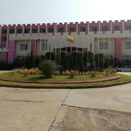 Great Wall Hotel - Nay Pyi Taw Oattara Thiri Buitenkant foto