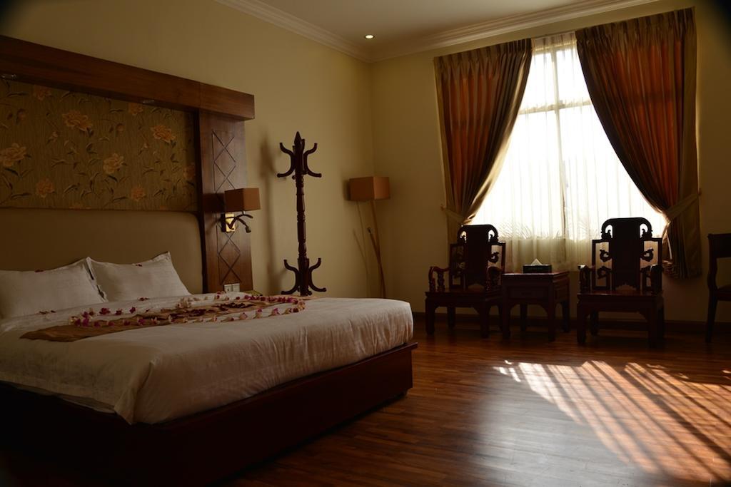 Great Wall Hotel - Nay Pyi Taw Oattara Thiri Buitenkant foto